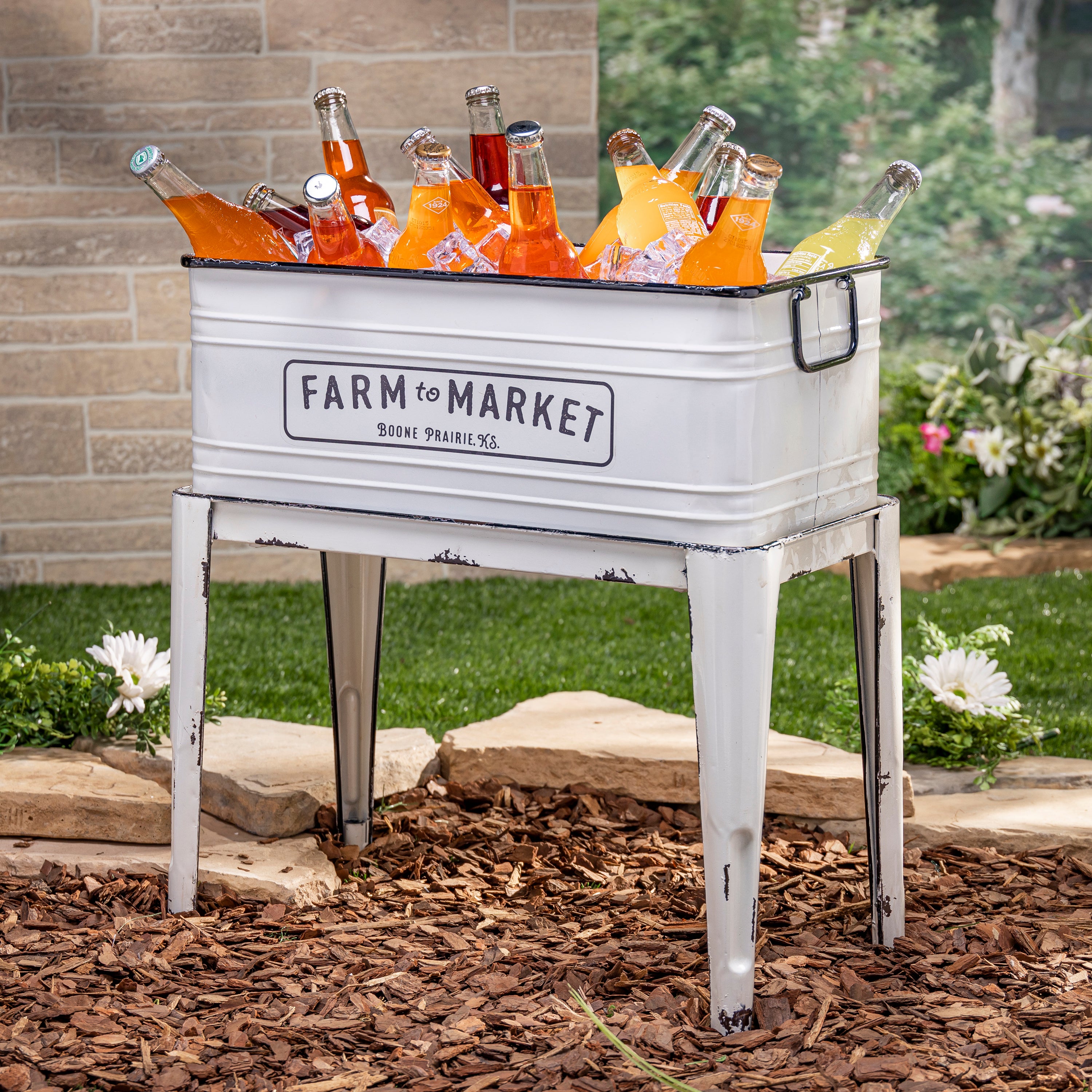22.8 in. Antique Farmhouse White Metal Planter